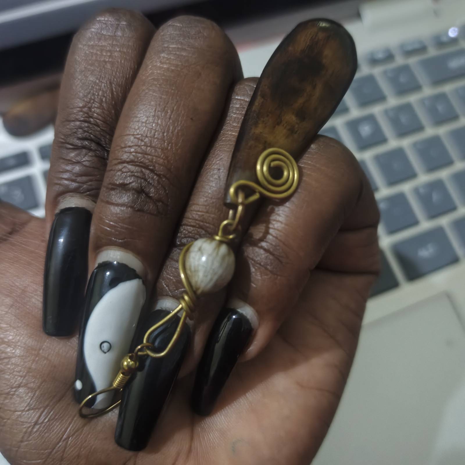 Asili Aura: Earthdrop Earrings