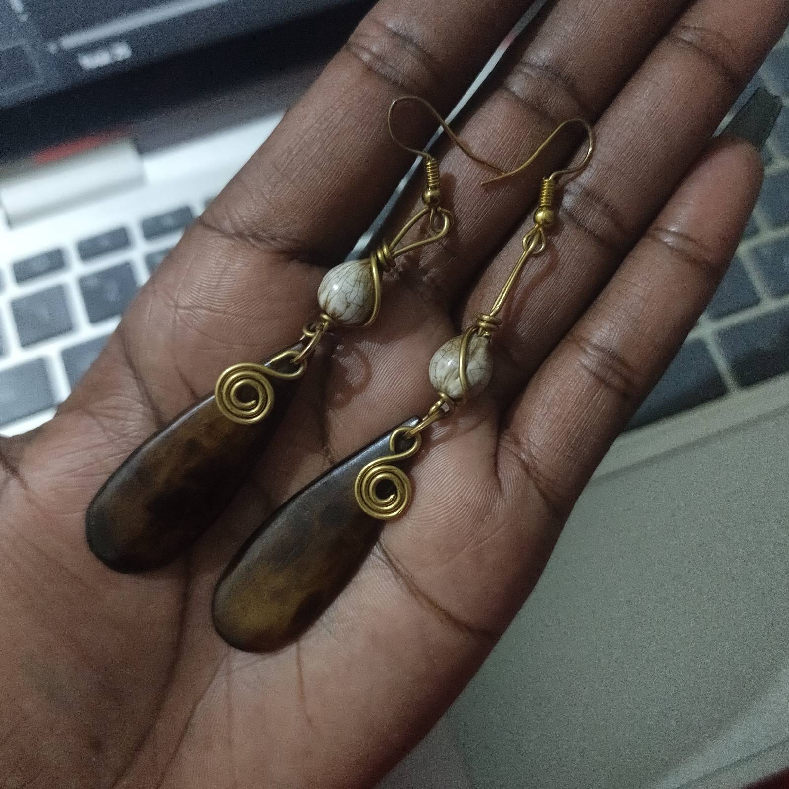 Asili Aura: Earthdrop Earrings 2